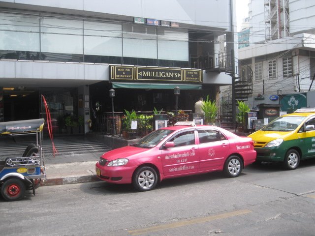 Jan 8 and 9 Soi 11 003.JPG